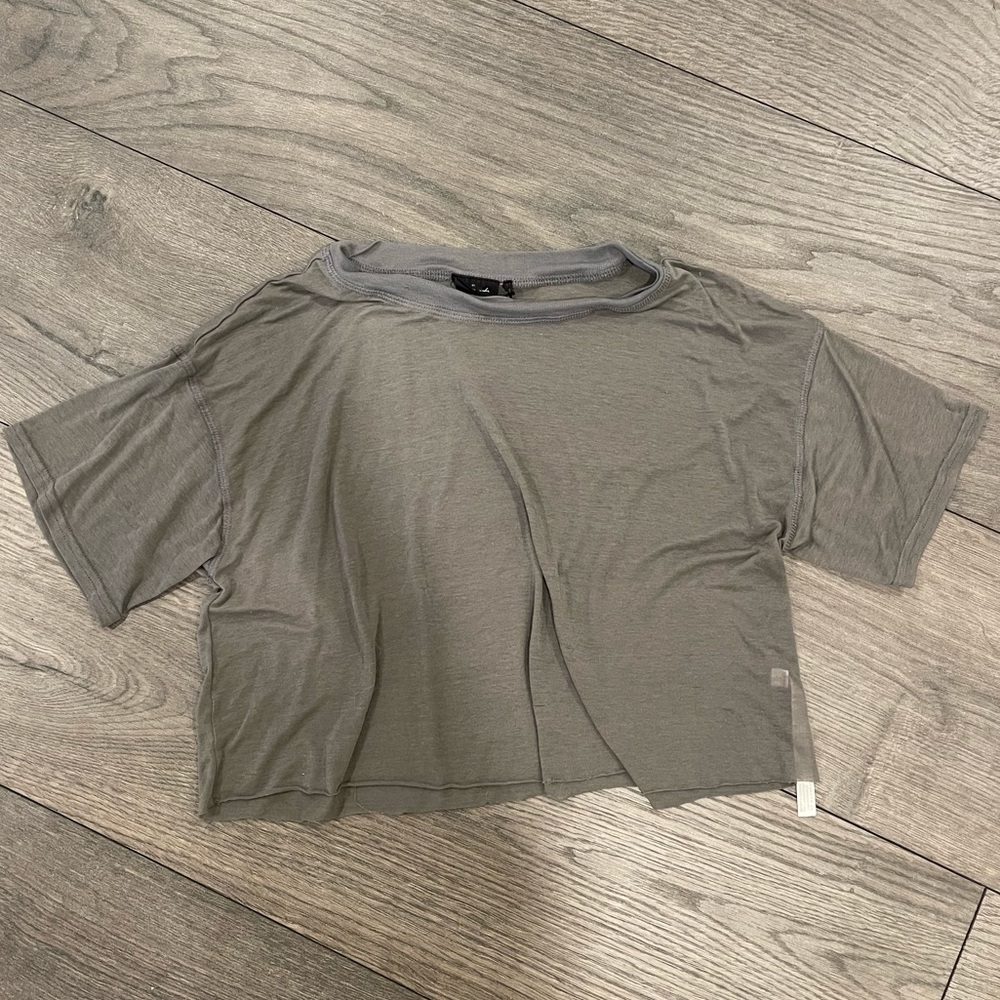 urban outfitters tee
